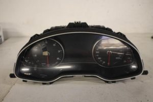 17819715 – 4M0920770B – Instrumentenbrett