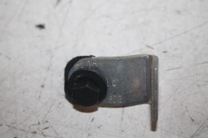 17807454 – 4M0827603 – Steun (diversen)