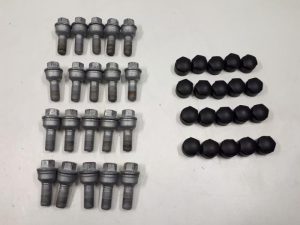 20744873 – 4M0601173E, 8R0601295 – Set of wheel bolts