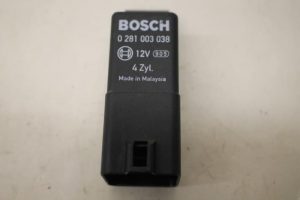 17796061 – 038907281D – Voorgloei Relais