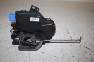 17812039 – 4E2837015 – Deurslot Mechaniek 4Deurs links-voor