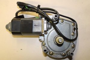 17787072 – 4D0959802 – Door window motor