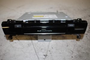 17813009 – 4G0035670F – Regelunit Multi Media