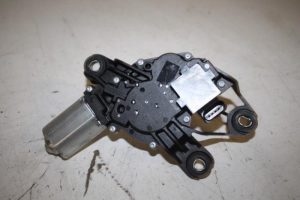 17816559 – 5K6955711B – Rear wiper motor
