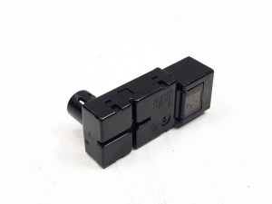 20683873 – 11A947581M – LED light