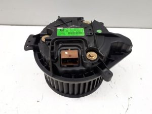 18738710 – 8E1820021B – Kachel Ventilatiemotor