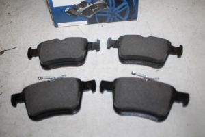 17824590 – 5Q0698451N – Bremsklotz hinten