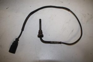 17828142 – 038906088D – Exhaust heat sensor