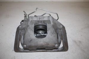 17806727 – 4B0615123A – Remklauw (Tang) links-voor