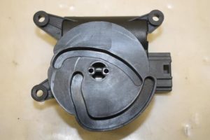 17799021 – 8E2820511C – Kachelklep Motor