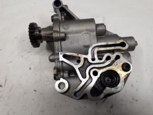 18590903 – 06H115105BT – Oliepomp