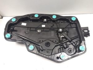 21459634 – 11A839402D, 11A839462B – Rear door window mechanism 4-door, right