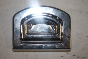 17803946 – 1K08642032ZZ – Floor eyelet