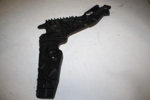 17828423 – 4KE807453 – Stoßstangenstütze links hinten