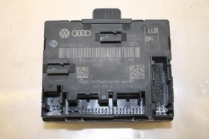 17801696 – 4G8959792J – Centrale Deurvergrendelings Module