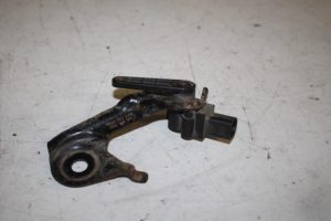 17831068 – 8R0941309C – Xenon height adjustment