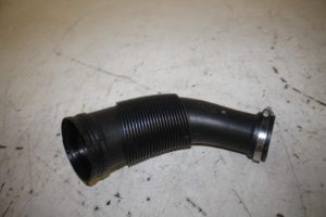 17817060 – 059129629A – Ansaugschlauch Luft
