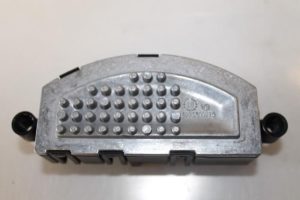 17793632 – 8T0820521 – Kachel Weerstand