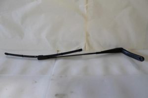 17793114 – 8T1955408A1P9 – Front wiper arm