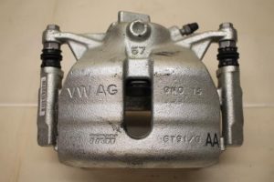 17798289 – 8V0615123 – Front brake calliper, left