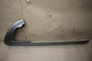 17799735 – 8P3867410LR66 – Zierleiste