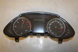 17794629 – 8R0920931B – Instrumentenbrett