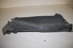 17832178 – 4G0825215F – Beschermplaat bodem