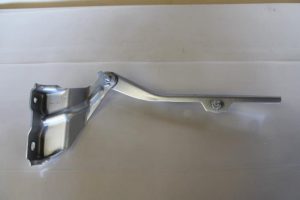17792355 – 8R0823302A – Bonnet Hinge