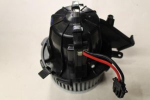 17786987 – 7H0819021 – Kachel Ventilatiemotor