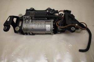 17797010 – 4H0616005C – Air pump (suspension)