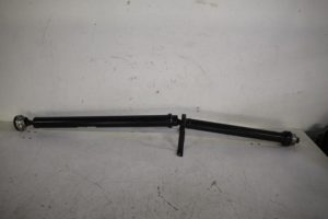 17812895 – 4H0521101D – Zwischenachse