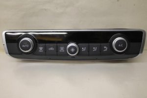 17798489 – 8V0820043CIMJ – Climatronic Panel