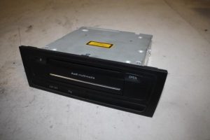 17822961 – 8T1035666D – Regelunit Multi Media