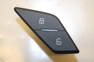 17798377 – 4H0962108B5PR – Centrale deurvergrendeling Schakelaar