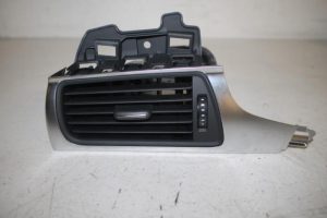 17811539 – 4G1820901C6PS – Luchtrooster Dashboard