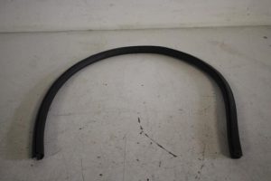 17810558 – 4G8833707A – Portierrubber 4Deurs links-achter