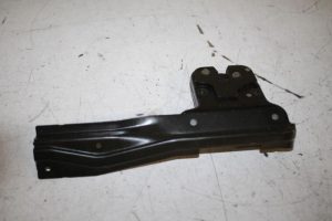 17810682 – 8N0827505A – Slotmechaniek Achterklep