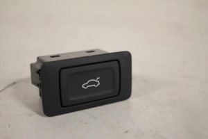 17820442 – 4G0959831C5PR – Schalter Heckklappe