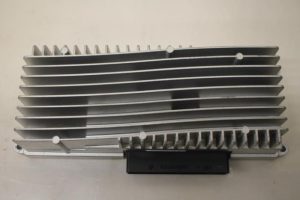 17795920 – 8R0035223G – Radio amplifier