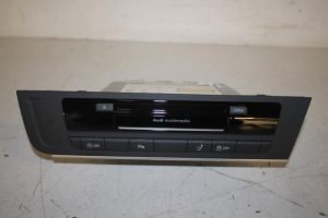 17815593 – 4G1035025 – Regelunit Multi Media