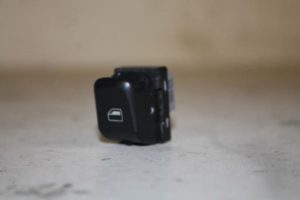 17824224 – 8K0959855AV10 – Elektrisch Raam Schakelaar