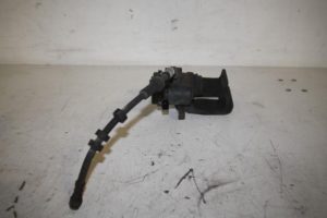 17814365 – 8K0615404 – Remklauw (Tang) rechts-achter