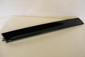 17789118 – 8U08548165FQ – Achterspoiler