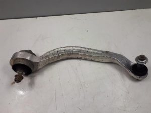 21420598 – 8E0407694AL, 8E0407696E, 8E0407694N, 8E0407694AM, 8E0407694AK – Draagarm rechts-voor