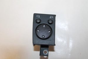 17789868 – 4A095956501C – Spiegel Schakelaar