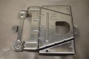 17800666 – 8K0907731 – Steun (diversen)