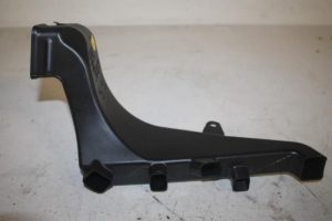 17806040 – 4G1819152 – Luchtrooster achter