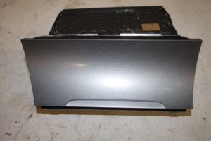 17831462 – 5G1863391J82V – Ablagefach