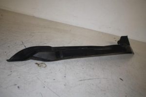 17807721 – 8R0821111C – Spatbord Lijst