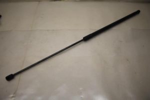 17801031 – 8T0823359 – Gasdemper Motorkap links